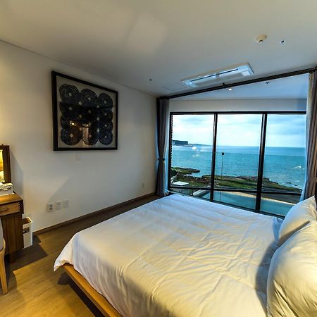מלון סאוגוויפו Zen Hideaway@Jeju מראה חיצוני תמונה