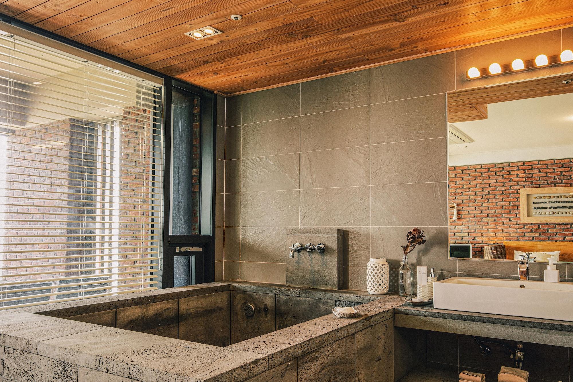מלון סאוגוויפו Zen Hideaway@Jeju מראה חיצוני תמונה
